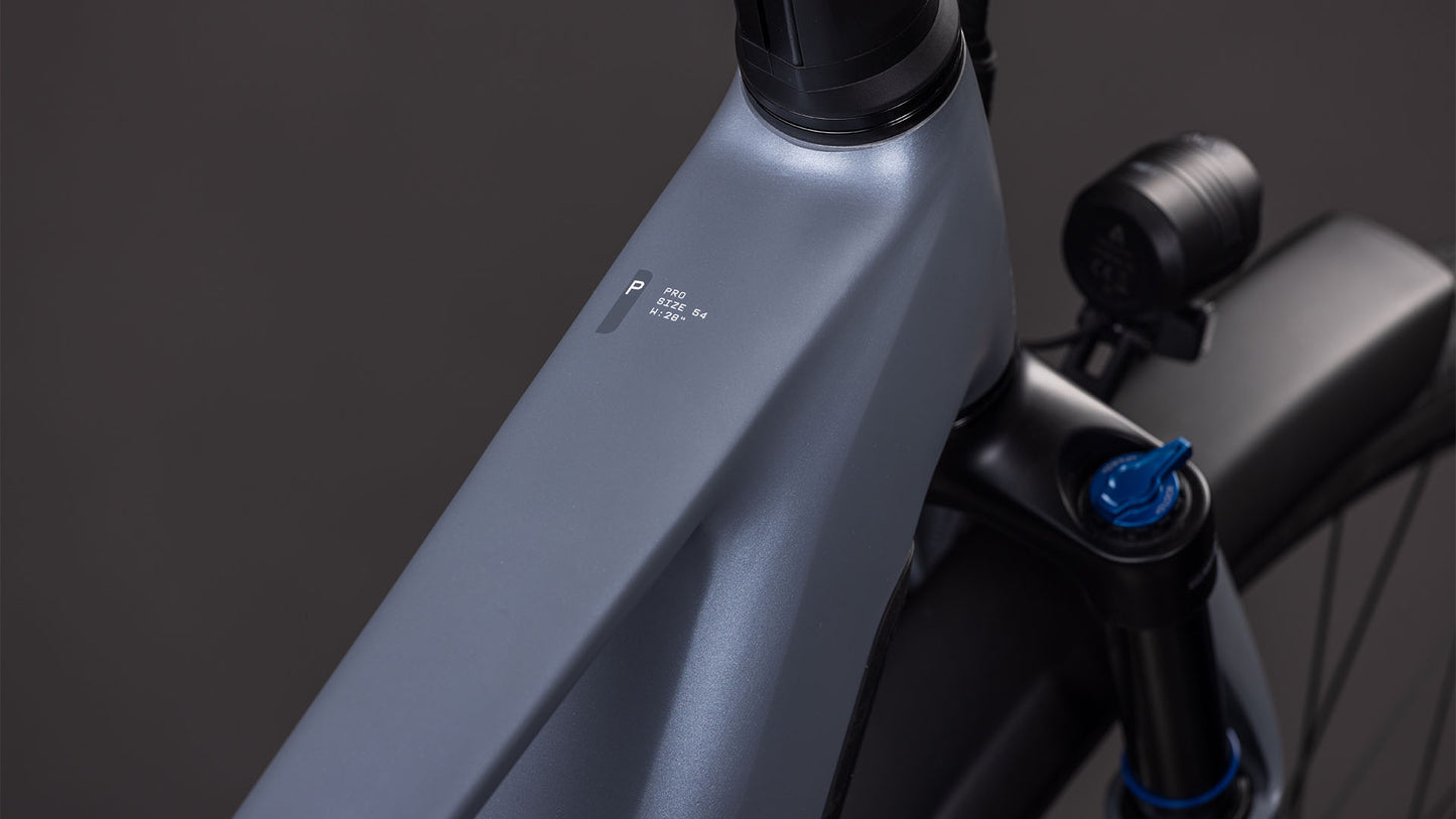 Cube Touring Hybrid Pro 800