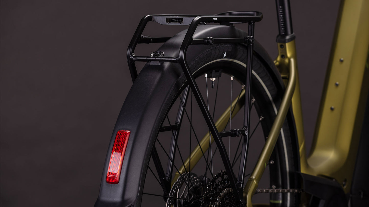 Cube Touring Hybrid Pro 800