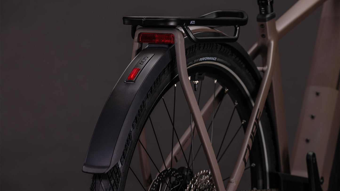 Cube Kathmandu Hybrid EXC 800