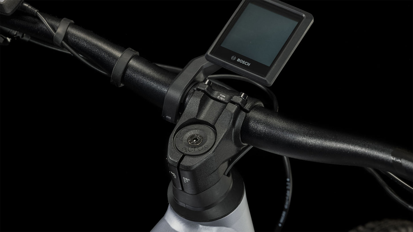 Cube Stereo Hybrid 120 Race 750