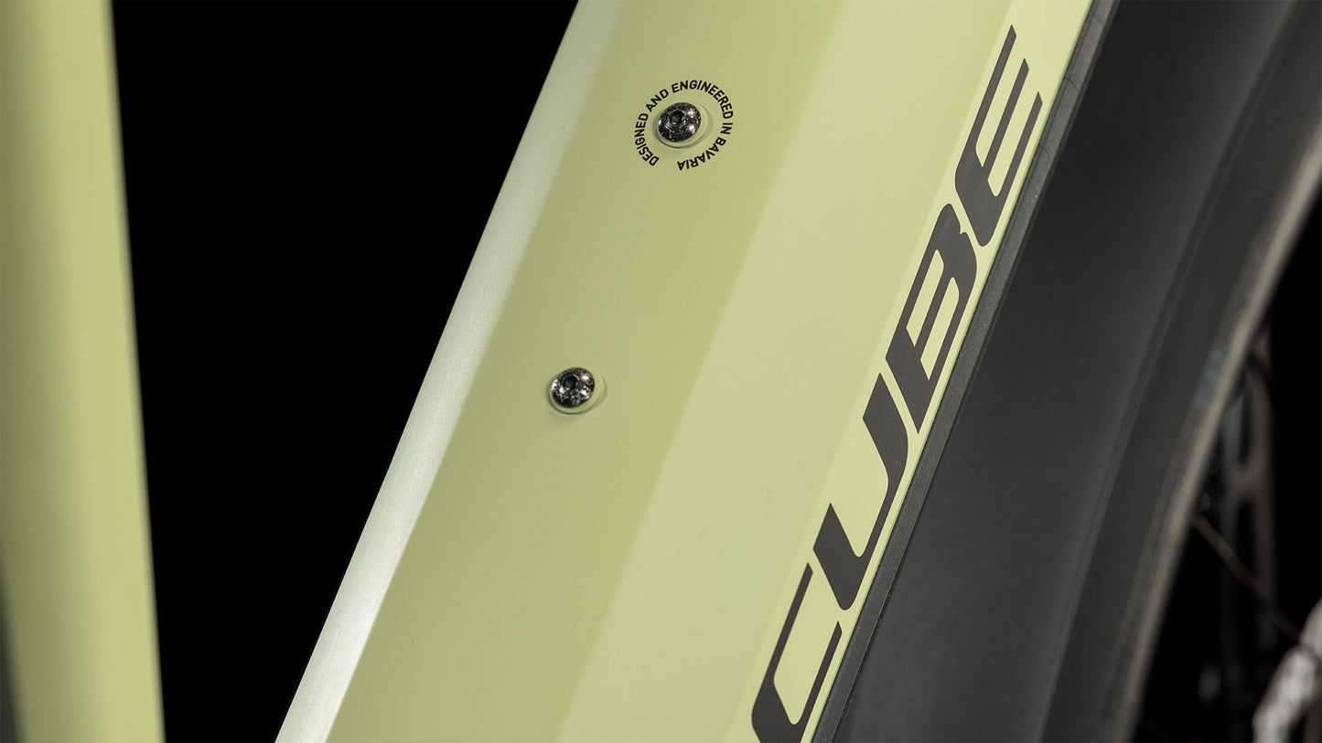 Cube Kathmandu Hybrid SLX 750