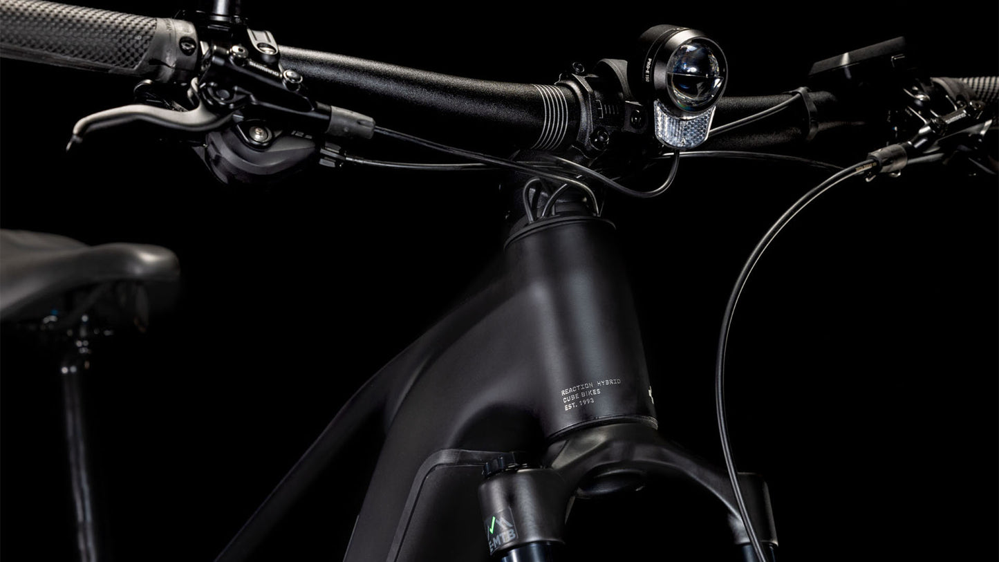 Cube Reaction Hybrid Race Allroad