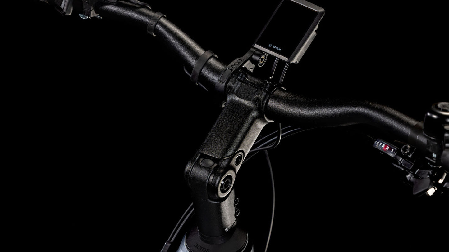Cube Touring Hybrid Pro 625