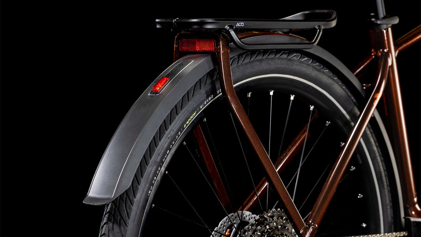 Cube Touring Hybrid Pro 625