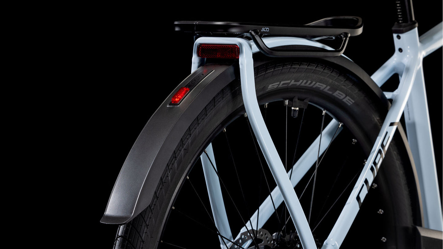 Cube Kathmandu Hybrid ONE 800