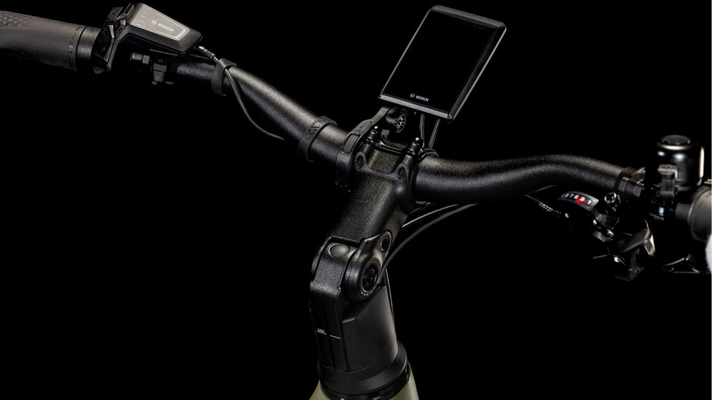 Cube Kathmandu Hybrid Pro 800