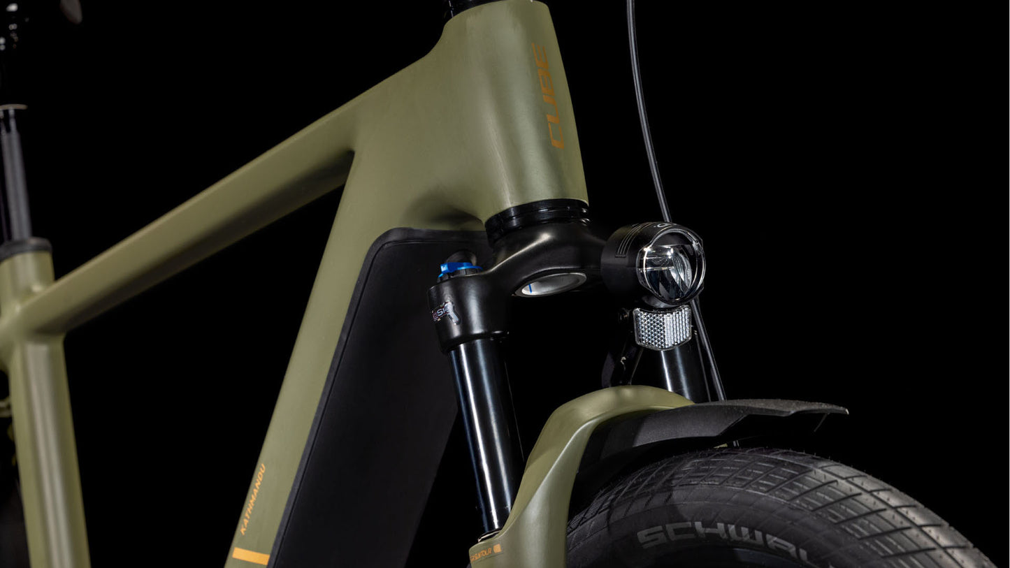 Cube Kathmandu Hybrid Pro 800