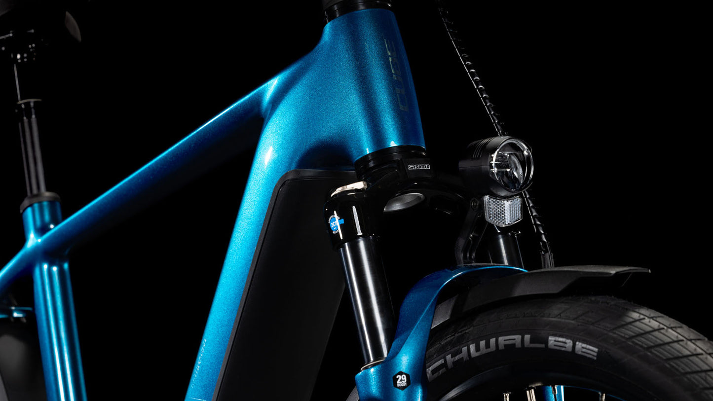 Cube Kathmandu Hybrid EX 800