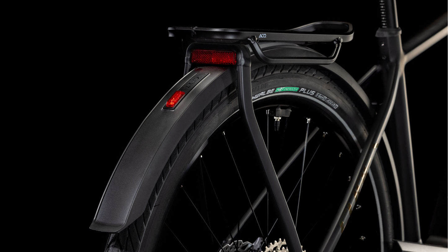 Cube Kathmandu Hybrid EXC 800