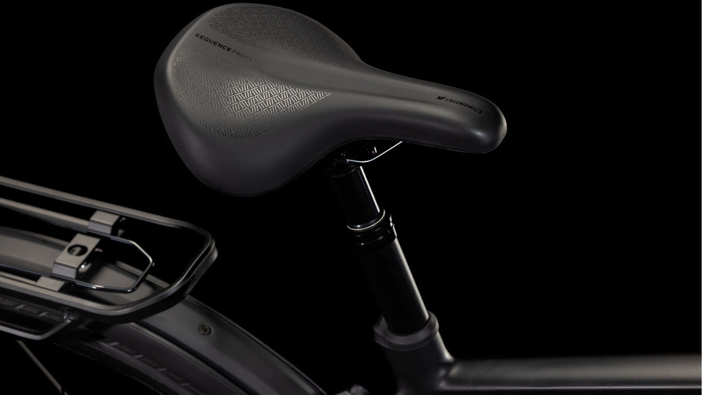 Cube Kathmandu Hybrid EXC 800
