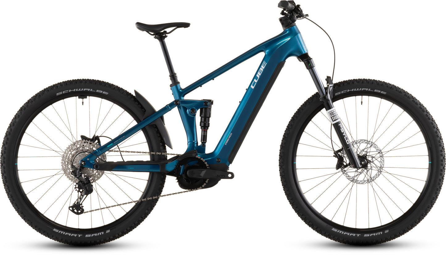 Cube Stereo Hybrid ONE22 Race 800