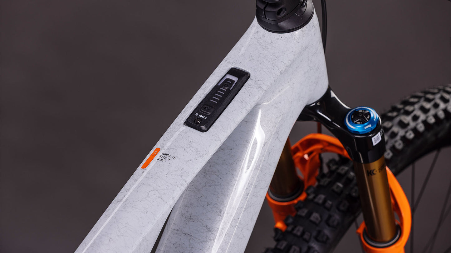 Cube AMS Hybrid ONE44 C:68X SUPER TM 400X