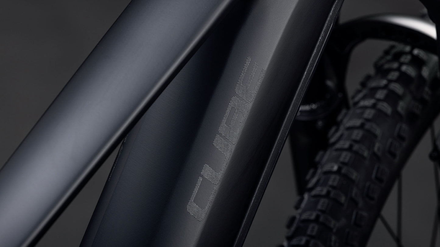 Cube Reaction Hybrid Pro 800