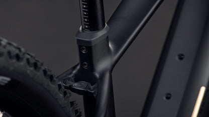 Cube Reaction Hybrid Pro 800