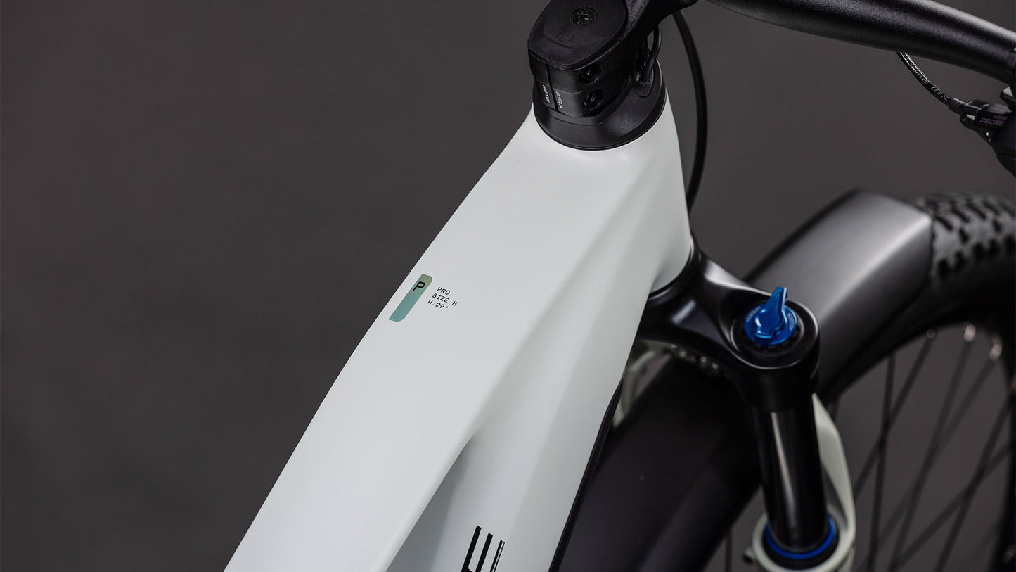 Cube Reaction Hybrid Pro 800 FE
