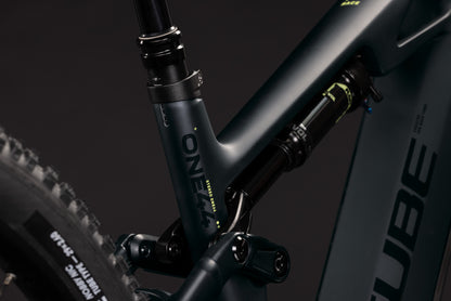 Cube Stereo Hybrid ONE44 HPC Race 800