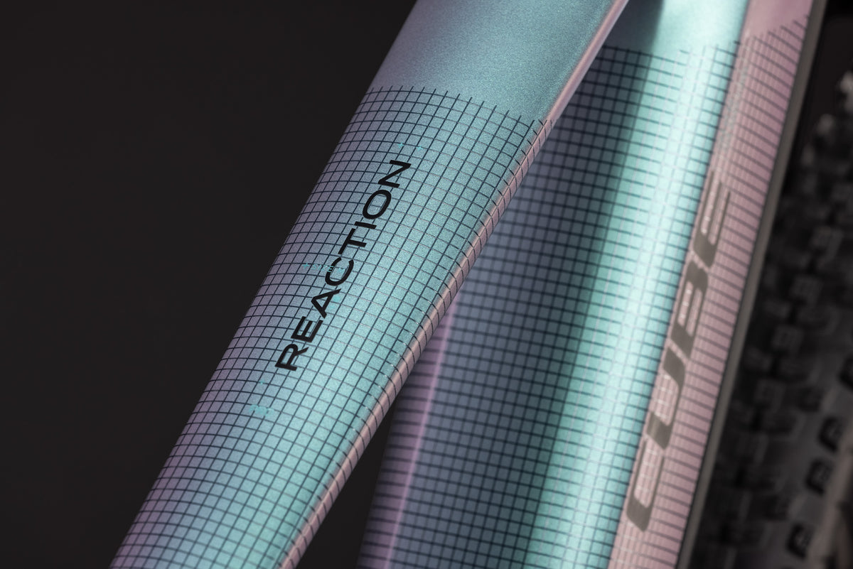 Cube Reaction Hybrid Pro 800