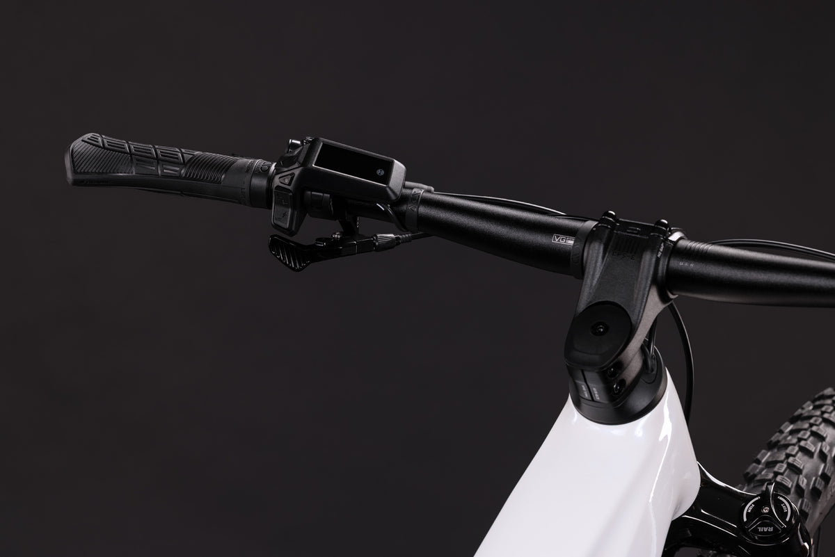 Cube Reaction Hybrid Race 800