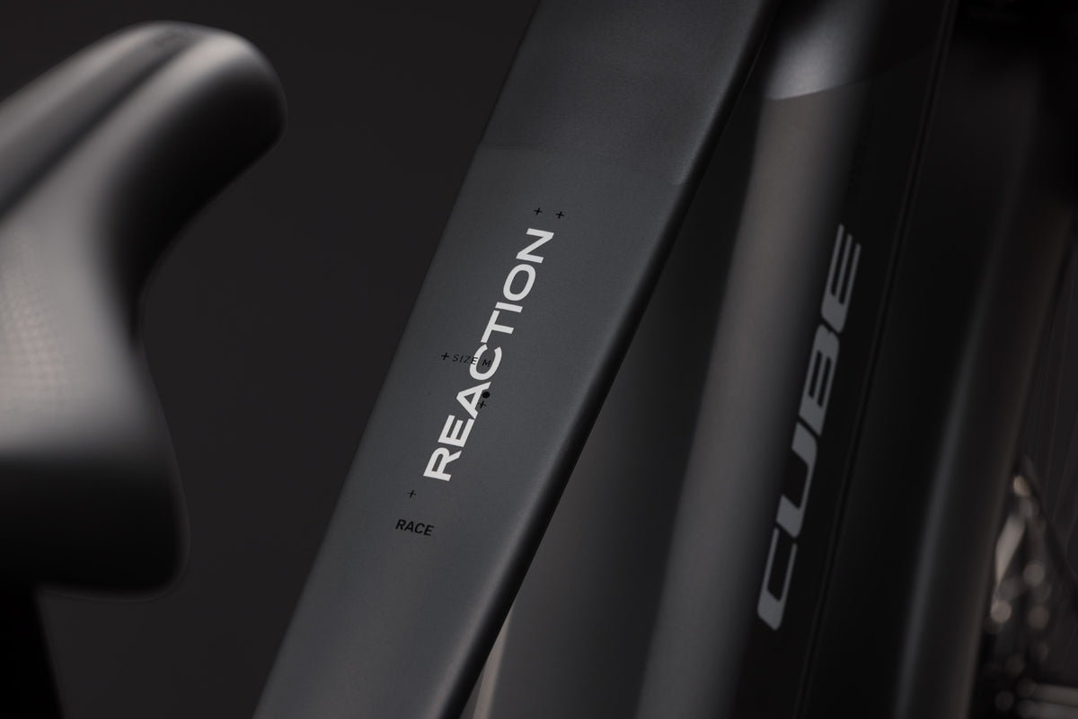 Cube Reaction Hybrid Race 800 FE