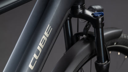 Cube Touring Hybrid ONE 600