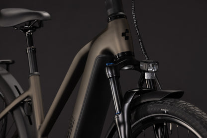 Cube Touring Hybrid Pro 800  Trapeze