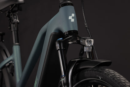 Cube Touring Hybrid Deluxe SLX 800  Trapeze