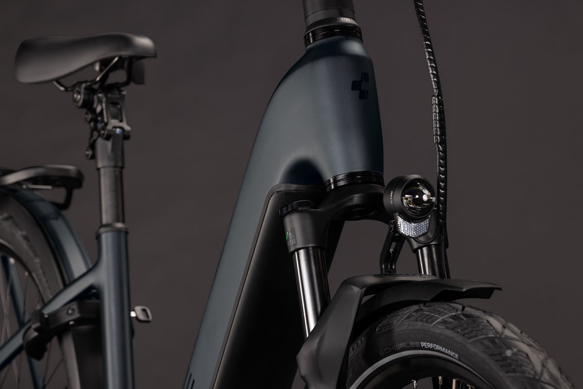 Cube Kathmandu Hybrid Pro 800  Easy Entry