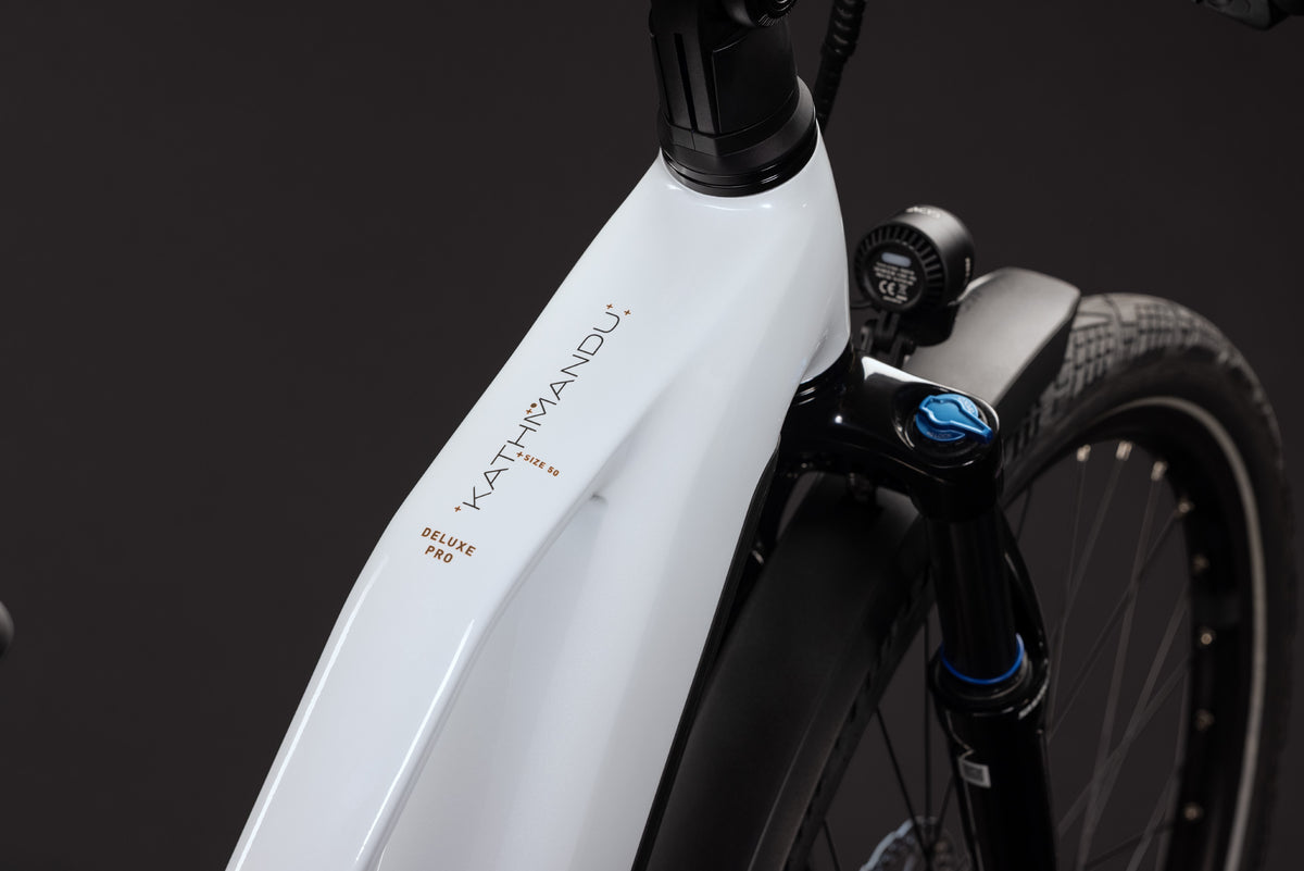 Cube Kathmandu Hybrid Deluxe Pro 800  Trapeze