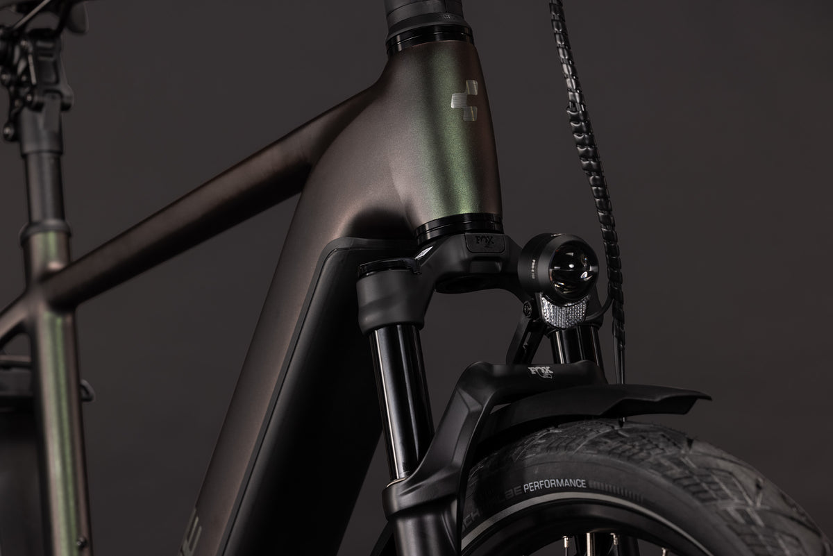Cube Kathmandu Hybrid EXC 800