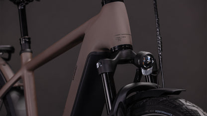 Cube Kathmandu Hybrid EXC 800