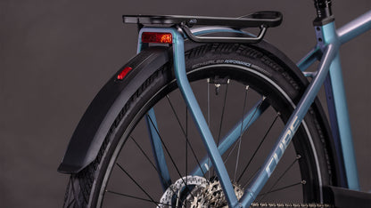 Cube Kathmandu Hybrid EXC 800