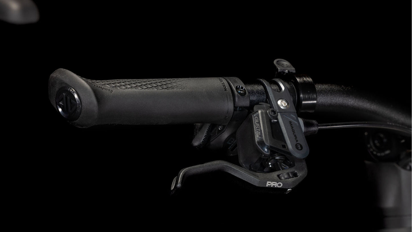 Cube Kathmandu Hybrid SLT